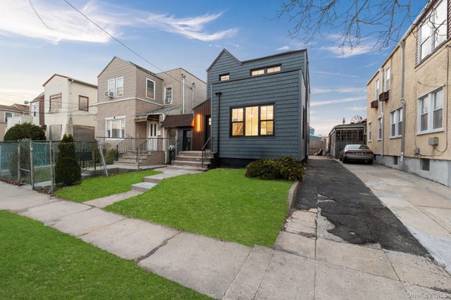 138-12 233rd Street, Rosedale, NY 11422