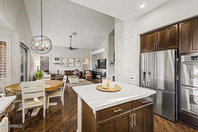 682 E CAPRICORN Way, Chandler, AZ 85249