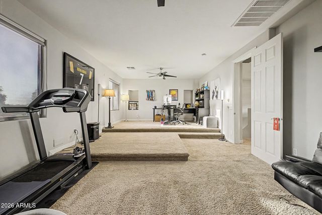682 E CAPRICORN Way, Chandler, AZ 85249