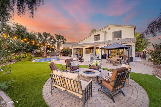 682 E CAPRICORN Way, Chandler, AZ 85249