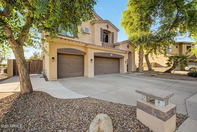 682 E CAPRICORN Way, Chandler, AZ 85249