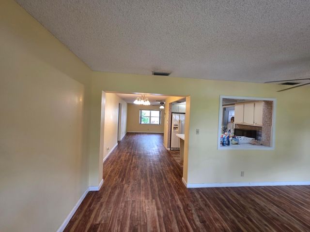 7195 NW 9TH Court, Margate, FL 33063