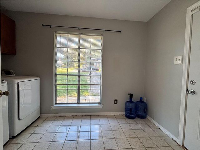 7860 Country Drive, Mobile, AL 36619