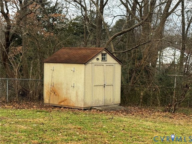 1104 Terrace Ave, Hopewell, VA 23860