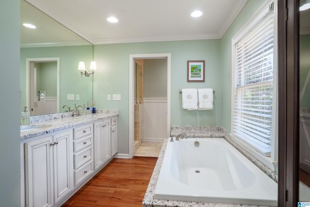 2508 MOUNTAIN WOODS DRIVE, Vestavia Hills, AL 35216