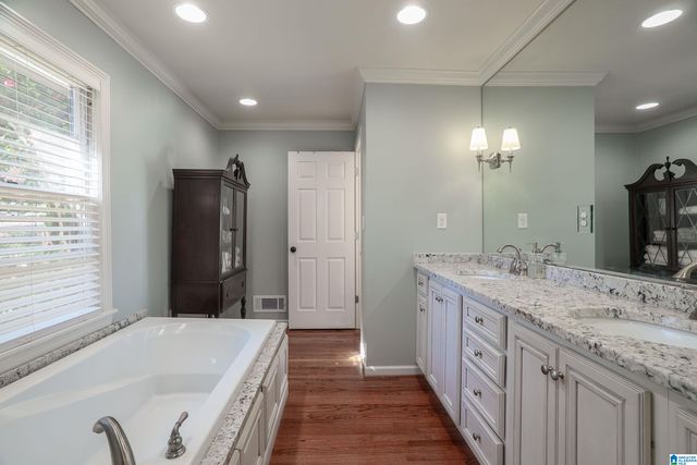 2508 MOUNTAIN WOODS DRIVE, Vestavia Hills, AL 35216