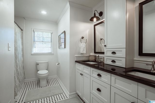 2508 MOUNTAIN WOODS DRIVE, Vestavia Hills, AL 35216