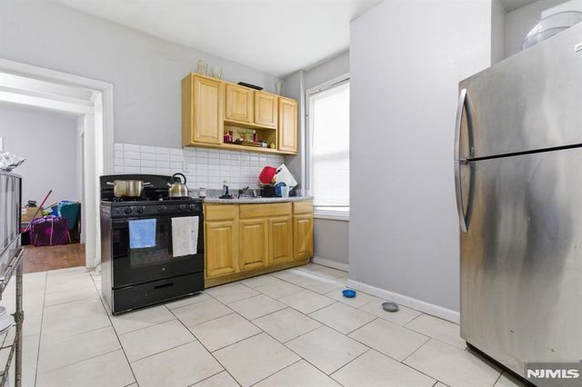 76 Grace Street, Irvington, NJ 07111