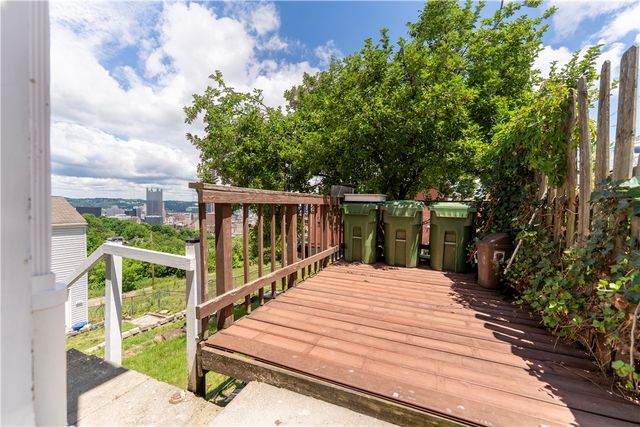 452 William Street, Mt Washington, PA 15211