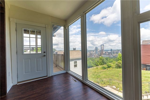 452 William Street, Mt Washington, PA 15211