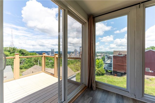 452 William Street, Mt Washington, PA 15211