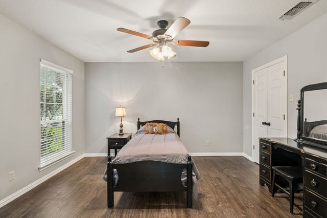 460 Canyon Oaks Drive, Argyle, TX 76226
