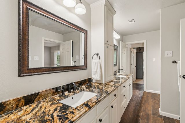 460 Canyon Oaks Drive, Argyle, TX 76226