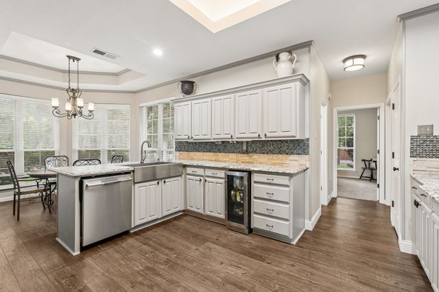460 Canyon Oaks Drive, Argyle, TX 76226
