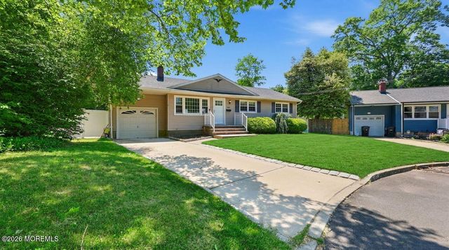 575 Garfield Avenue, Belford, NJ 07718