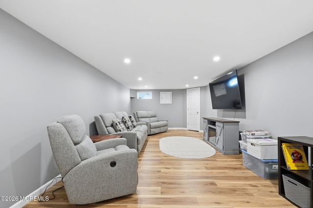 575 Garfield Avenue, Belford, NJ 07718