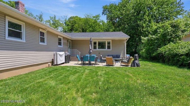 575 Garfield Avenue, Belford, NJ 07718