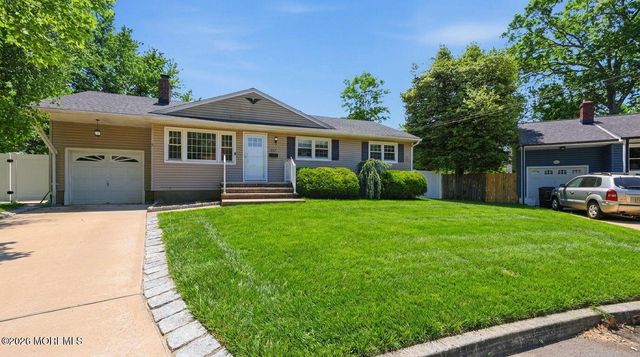 575 Garfield Avenue, Belford, NJ 07718