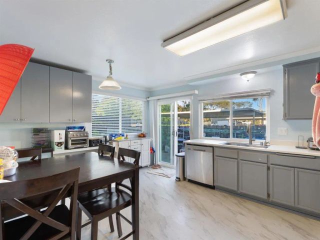 5226 Marigot Place, San Diego, CA 92124