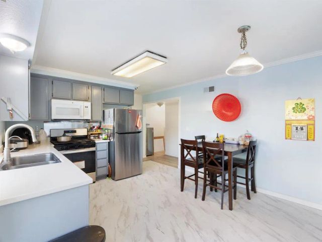 5226 Marigot Place, San Diego, CA 92124