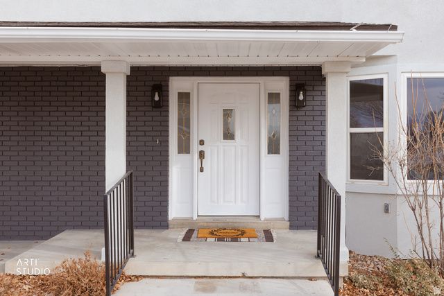 12021 S MISTY SEA RD, Riverton, UT 84065