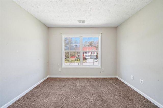 141 Longstreet Circle, Oxford, GA 30054