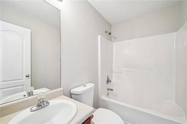 141 Longstreet Circle, Oxford, GA 30054