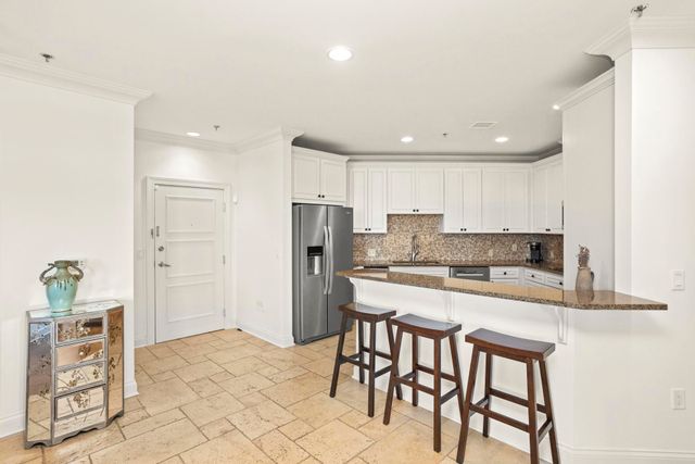 110 31st Ave N Apt 303, Nashville, TN 37203