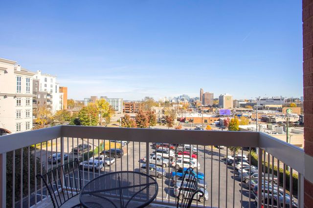 110 31st Ave N Apt 303, Nashville, TN 37203