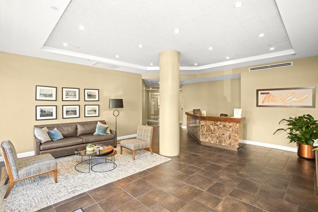 110 31st Ave N Apt 303, Nashville, TN 37203