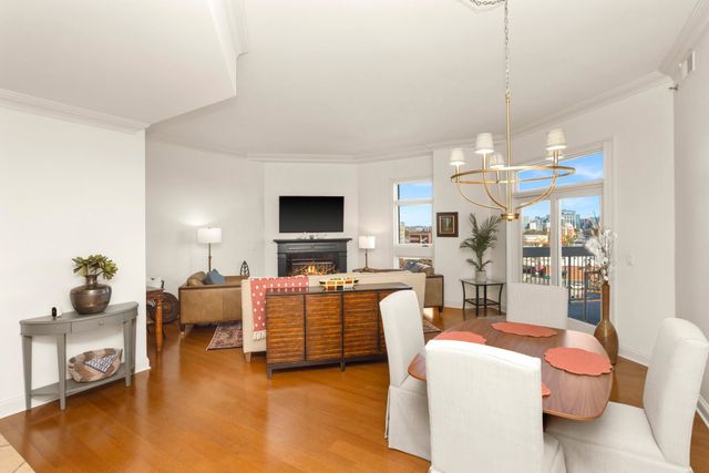 110 31st Ave N Apt 303, Nashville, TN 37203