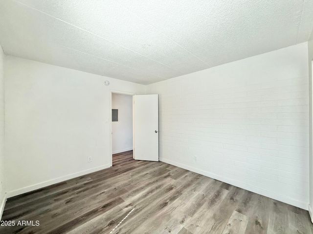 44 E ROANOKE Avenue 5, Phoenix, AZ 85004