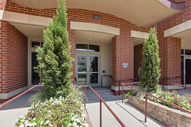 150 Bee Street 402, Charleston, SC 29401