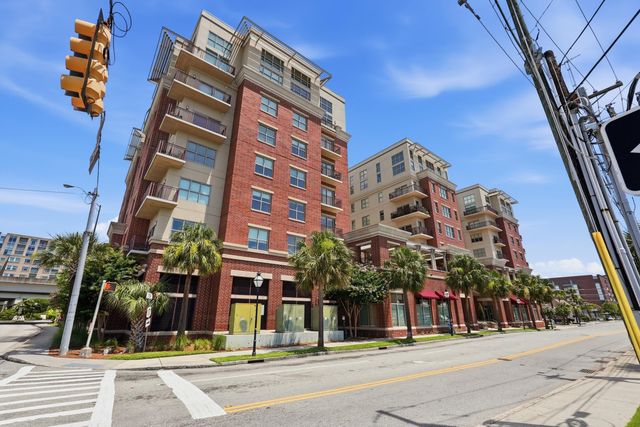 150 Bee Street 402, Charleston, SC 29401