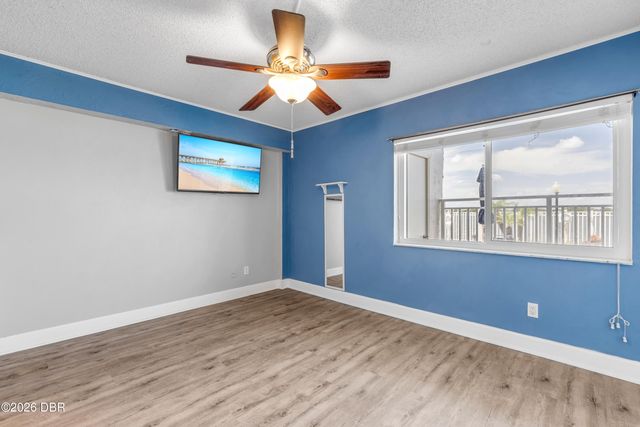 145 N Halifax Ave Apt 109, Daytona Beach, FL 32118