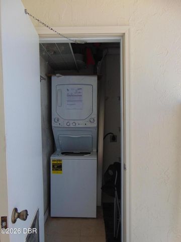 145 N Halifax Ave Apt 109, Daytona Beach, FL 32118