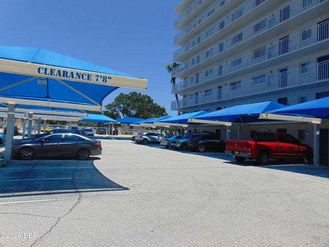 145 N Halifax Ave Apt 109, Daytona Beach, FL 32118