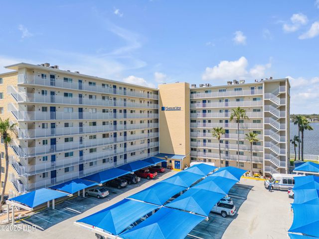 145 N Halifax Ave Apt 109, Daytona Beach, FL 32118