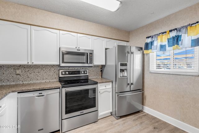 145 N Halifax Ave Apt 109, Daytona Beach, FL 32118