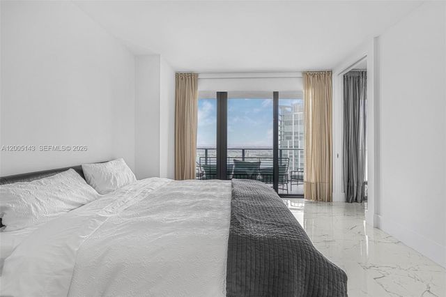 650 NE 32nd St 4903, Miami, FL 33137