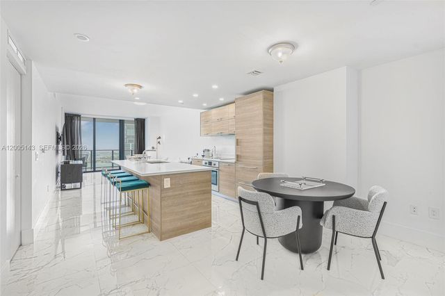 650 NE 32nd St 4903, Miami, FL 33137