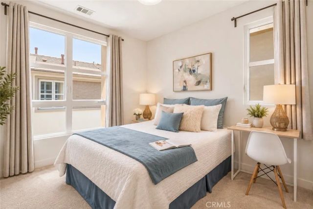 2700 E Chaucer Street 41, Los Angeles, CA 90065