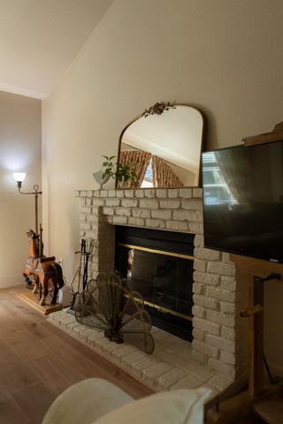 40 American River Canyon Dr, Folsom, CA 95630