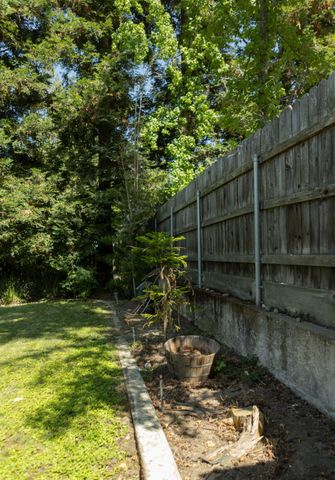 40 American River Canyon Dr, Folsom, CA 95630