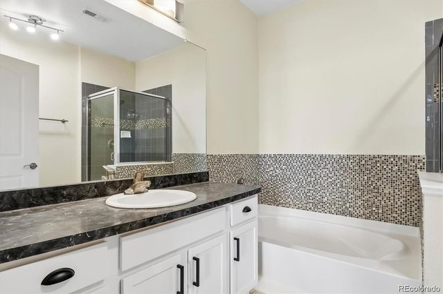 10176 Park Meadows Drive 2405, Lone Tree, CO 80124