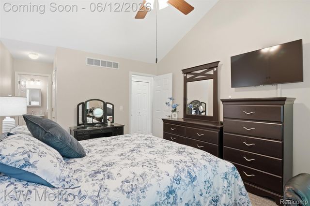 1061 Yorick Path, Wixom, MI 48393