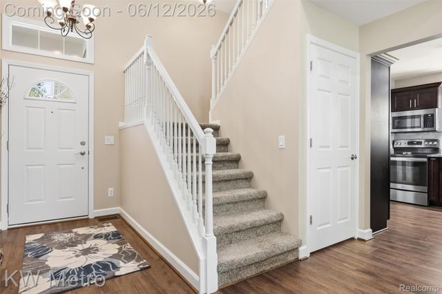 1061 Yorick Path, Wixom, MI 48393