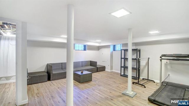 98 Wildwood Avenue, Montclair, NJ 07043