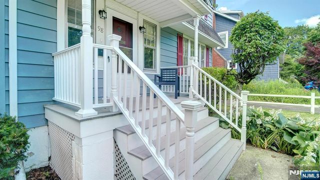 98 Wildwood Avenue, Montclair, NJ 07043