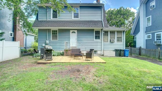 98 Wildwood Avenue, Montclair, NJ 07043